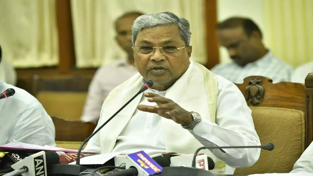 CM Siddaramaiah meeting J