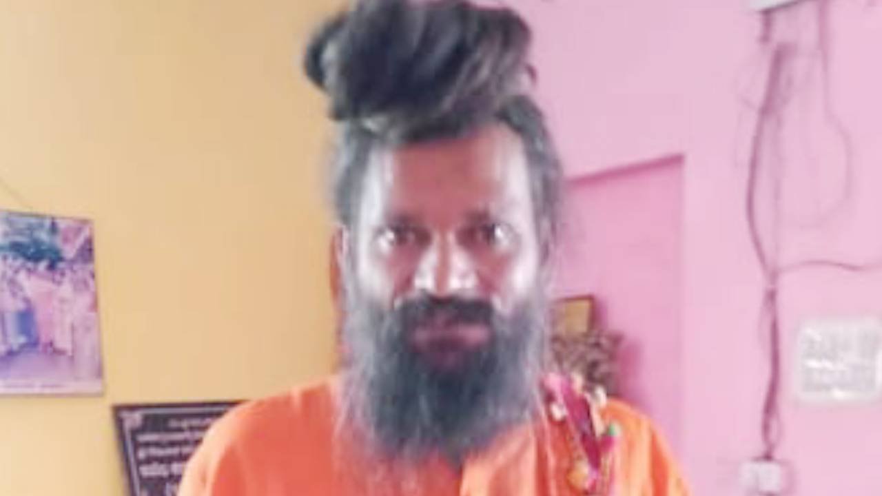 Naga sadhu