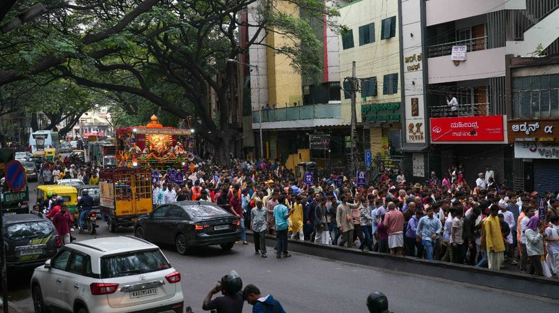 Rath Yatra at ISKCON 5