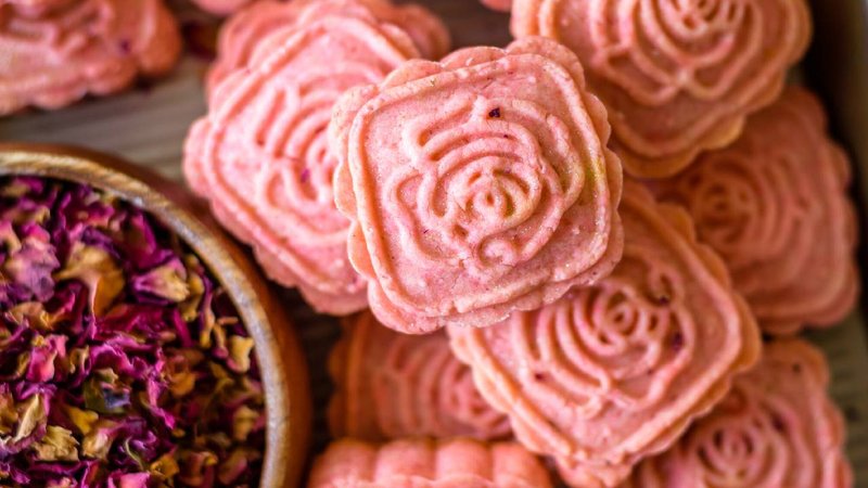 Rose Cookies