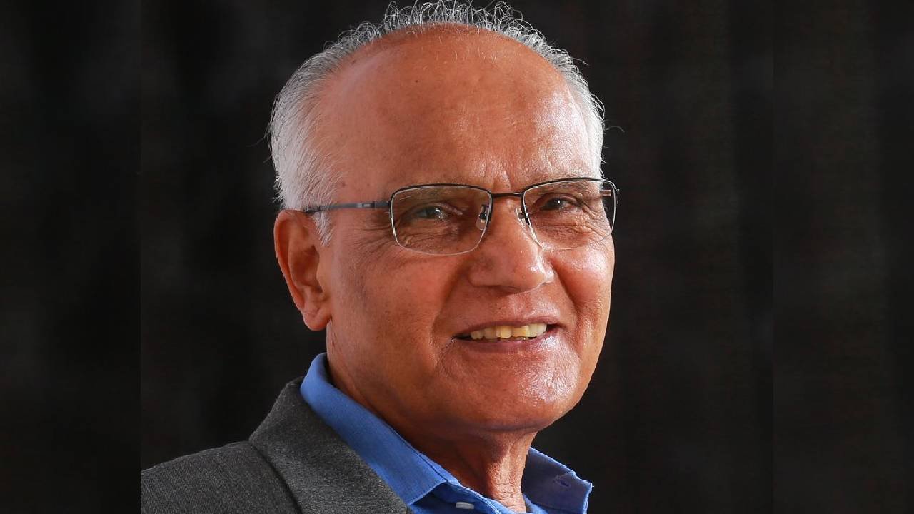 SL Bhyrappa