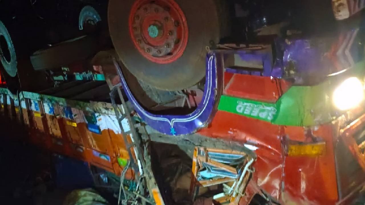 road accident uttara kannada