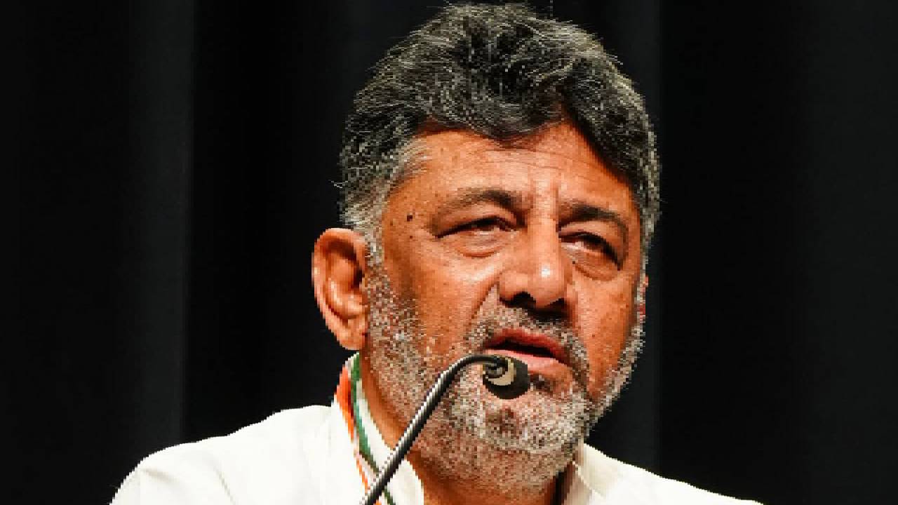 DK Shivakumar: ಪೆನ್ನಾರ್ ನದಿ ನೀರು ವಿವಾದ ಕುರಿತು ಚರ್ಚೆಗೆ ದೆಹಲಿ ಭೇಟಿ: ಡಿ.ಕೆ.ಶಿವಕುಮಾರ್