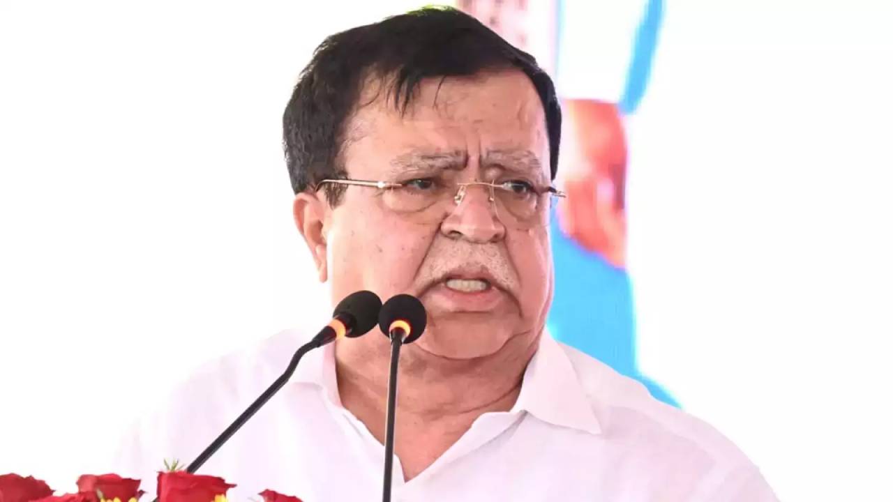 K.N. Rajanna: 48 ನಾಯಕರ ಹನಿಟ್ರ್ಯಾಪ್ ಸಿಡಿ ಇದೆ: ಸಚಿವ ರಾಜಣ್ಣ ಶಾಕಿಂಗ್‌ ಹೇಳಿಕೆ