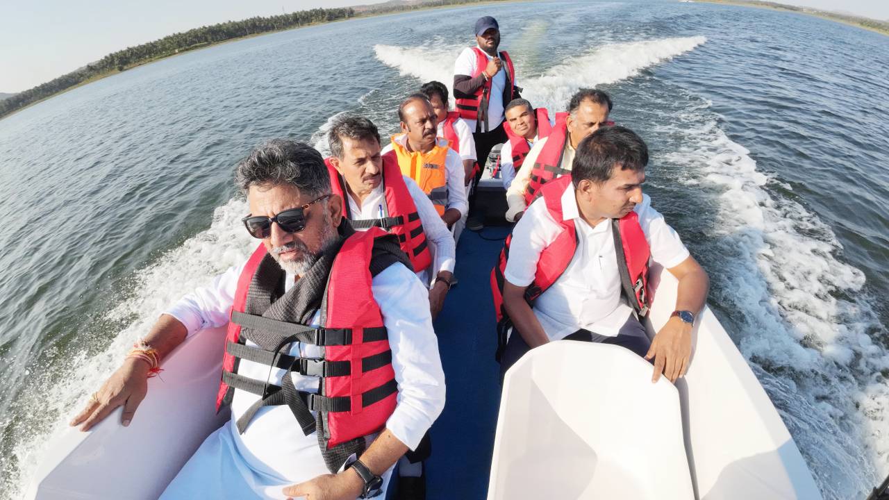 Kanva Reservoir: ಕಣ್ವ ಜಲಾಶಯದಲ್ಲಿ ಡಿ.ಕೆ.ಶಿವಕುಮಾರ್ ಸೇರಿ ಕೈ ನಾಯಕರ ಜಾಲಿ ರೈಡ್‌