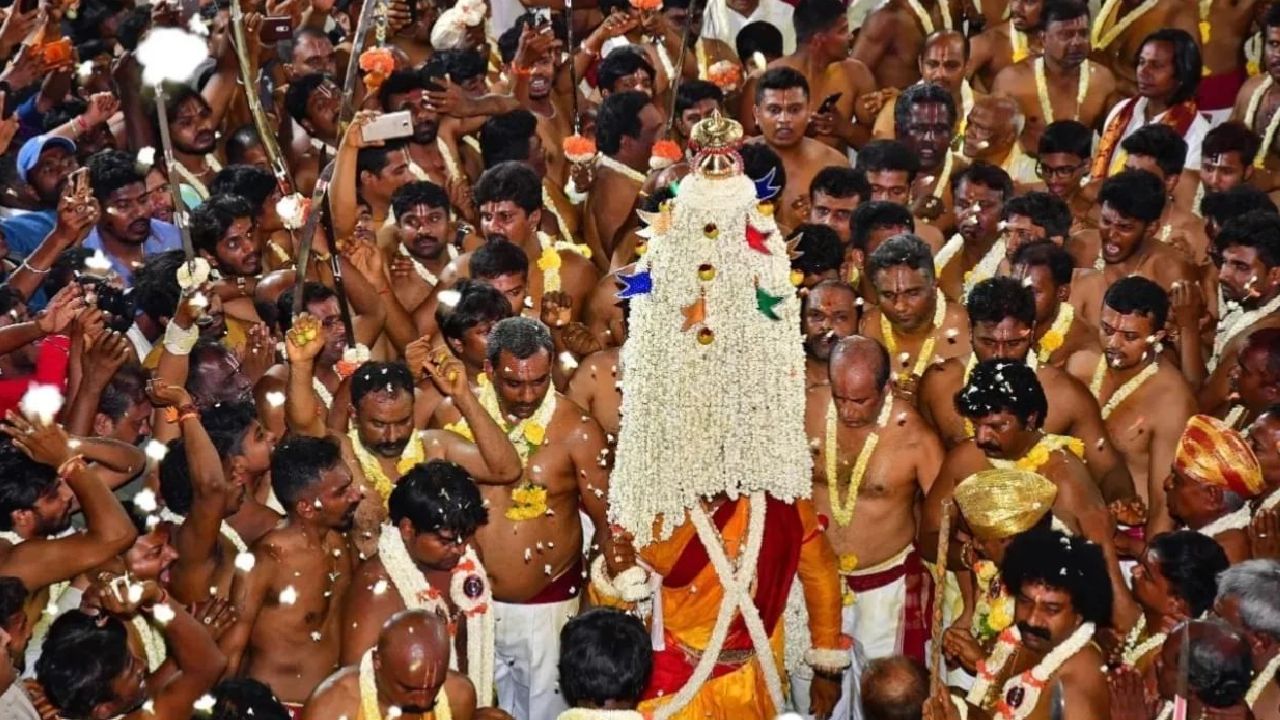 Bengaluru Karaga: ಬೆಂಗಳೂರು ಕರಗ ಏ.4ರಿಂದ 14ರವರೆಗೆ, 20 ಲಕ್ಷ ಜನರ ನಿರೀಕ್ಷೆ